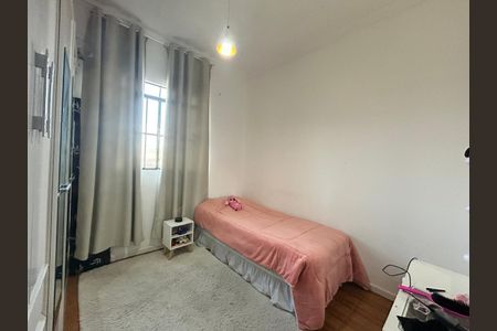 Casa à venda com 89m², 3 quartos e 2 vagas Casa à venda com 89m², 3 quartos e 2 vagasQuarto