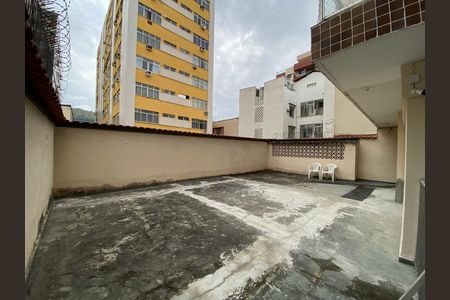 Apartamento para alugar com 105m², 3 quartos e 1 vaga
