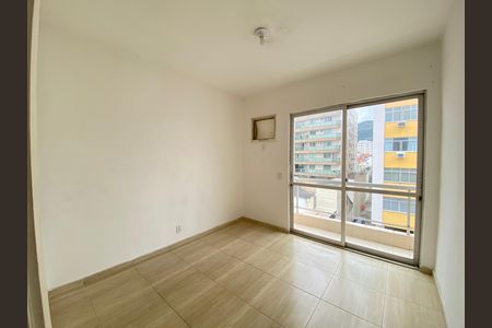 Apartamento para alugar com 105m², 3 quartos e 1 vaga