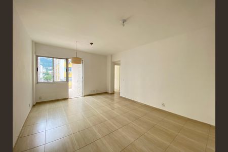 Apartamento para alugar com 105m², 3 quartos e 1 vaga