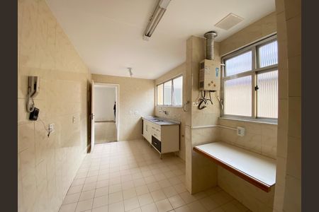 Apartamento para alugar com 105m², 3 quartos e 1 vaga
