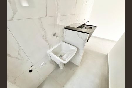 Apartamento à venda com 40m², 2 quartos e sem vagaCozinha e Área de Serviço