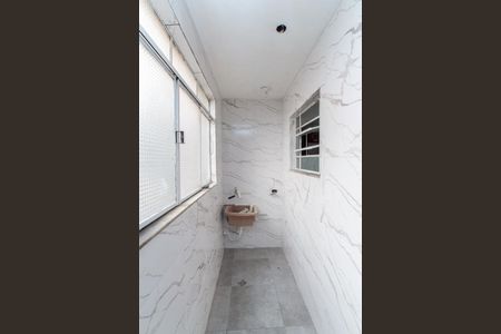 Apartamento à venda com 77m², 2 quartos e sem vaga Apartamento à venda com 77m², 2 quartos e sem vagaCozinha e Área de Serviço