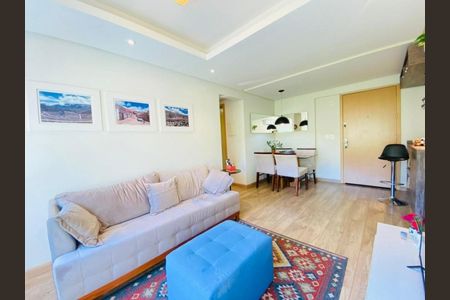 Apartamento à venda com 62m², 2 quartos e 2 vagas Apartamento à venda com 62m², 2 quartos e 2 vagasSala