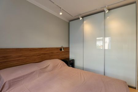 Apartamento à venda com 80m², 2 quartos e 2 vagas Apartamento à venda com 80m², 2 quartos e 2 vagasSuíte