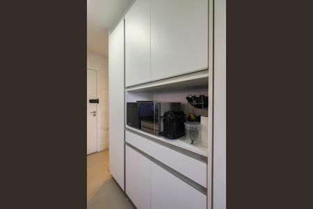 Apartamento à venda com 80m², 2 quartos e 2 vagas Apartamento à venda com 80m², 2 quartos e 2 vagasCozinha