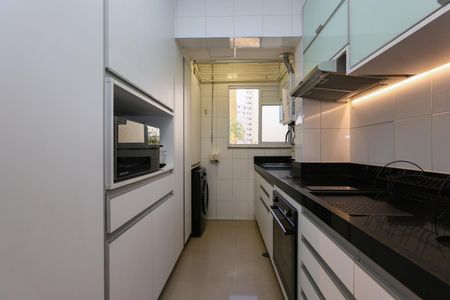 Apartamento à venda com 80m², 2 quartos e 2 vagas Apartamento à venda com 80m², 2 quartos e 2 vagasCozinha