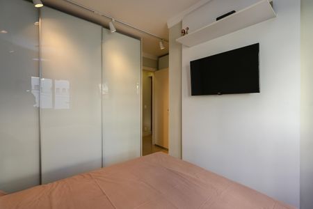 Apartamento à venda com 80m², 2 quartos e 2 vagas Apartamento à venda com 80m², 2 quartos e 2 vagasSuíte