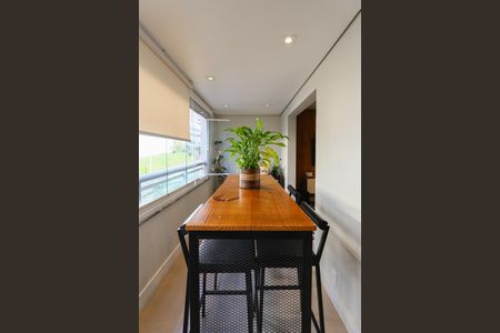 Apartamento à venda com 80m², 2 quartos e 2 vagas Apartamento à venda com 80m², 2 quartos e 2 vagasVaranda da Sala