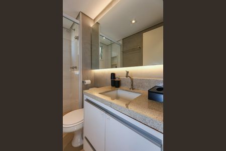 Apartamento à venda com 80m², 2 quartos e 2 vagas Apartamento à venda com 80m², 2 quartos e 2 vagasBanheiro