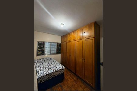 Casa à venda com 218m², 3 quartos e 4 vagasFoto 01