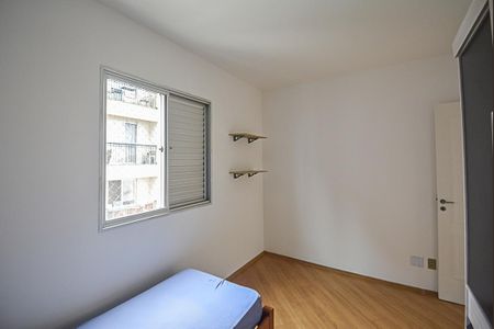Quarto 1 de apartamento para alugar com 2 quartos, 56m² em Jardim Colonial, São Bernardo do Campo