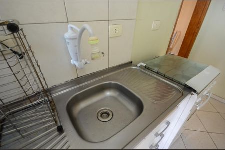 Apartamento para alugar com 47m², 2 quartos e sem vagaCozinha