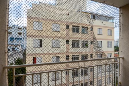 Apartamento para alugar com 47m², 2 quartos e sem vagaSala - Sacada