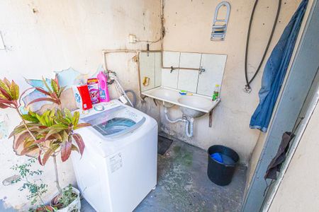 Area de serviço de casa à venda com 3 quartos, 145m² em Renascença, Belo Horizonte