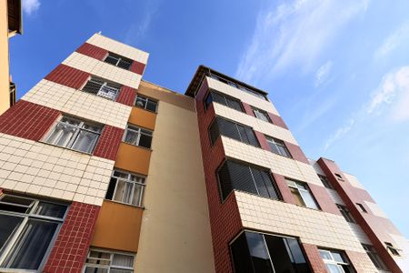 Apartamento à venda com 52m², 2 quartos e 1 vagaFachada com Plaquinha
