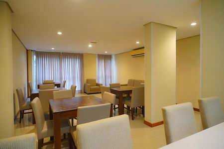 Apartamento à venda com 89m², 3 quartos e 2 vagas Apartamento à venda com 89m², 3 quartos e 2 vagasÁrea comum - Salão de festas