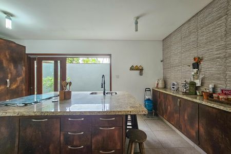 Casa para alugar com 150m², 3 quartos e 2 vagas