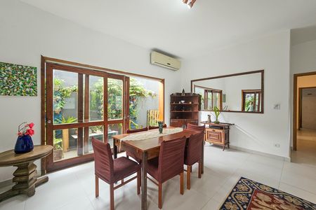 Casa para alugar com 150m², 3 quartos e 2 vagas