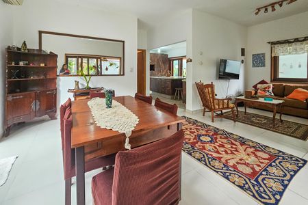 Casa para alugar com 150m², 3 quartos e 2 vagas
