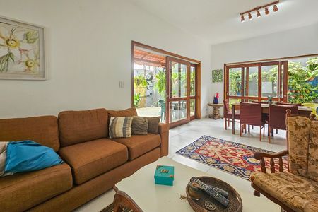 Casa para alugar com 3 quartos, 150m² em Jardim Guaiuba, Guarujá