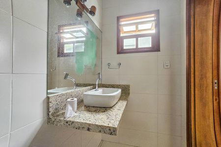 Casa para alugar com 150m², 3 quartos e 2 vagas