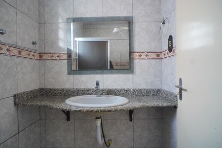 Apartamento para alugar com 60m², 2 quartos e sem vaga Apartamento para alugar com 60m², 2 quartos e sem vagaBanheiro