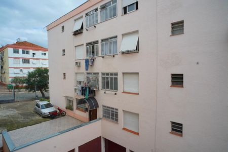 Quarto 2_Vista  de apartamento para alugar com 2 quartos, 60m² em Jardim Dona Leopoldina, Porto Alegre
