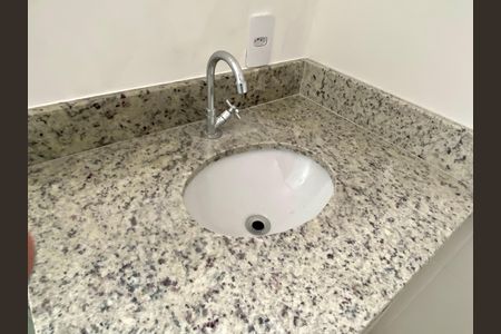 Apartamento para alugar com 50m², 2 quartos e 1 vagaBanheiro