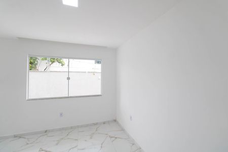 Sala de casa para alugar com 2 quartos, 55m² em Campo Grande, Rio de Janeiro