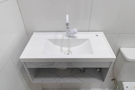 Casa para alugar com 55m², 2 quartos e 1 vagaBanheiro 1