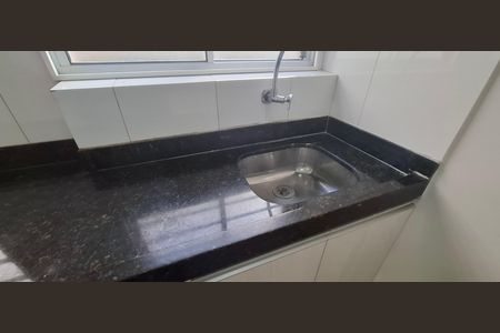 Apartamento para alugar com 42m², 2 quartos e 1 vaga Apartamento para alugar com 42m², 2 quartos e 1 vagaCozinha e Área de Serviço