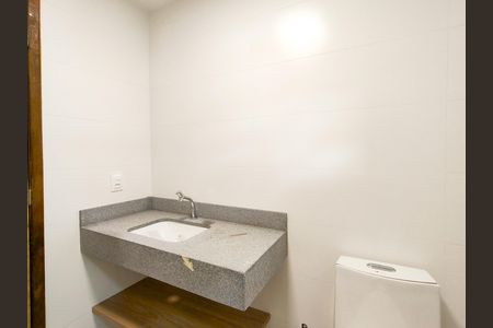 Apartamento à venda com 80m², 2 quartos e 1 vaga Apartamento à venda com 80m², 2 quartos e 1 vagaBanheiro Corredor