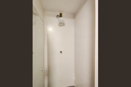 Apartamento à venda com 80m², 2 quartos e 1 vaga Apartamento à venda com 80m², 2 quartos e 1 vagaBanheiro Corredor