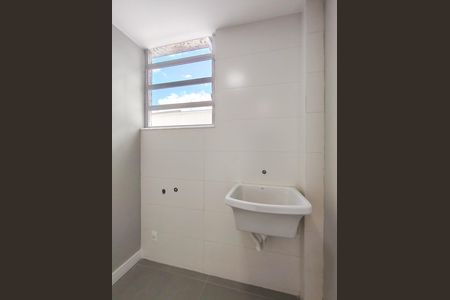 Apartamento à venda com 80m², 2 quartos e 1 vaga Apartamento à venda com 80m², 2 quartos e 1 vagaÁrea de Serviço