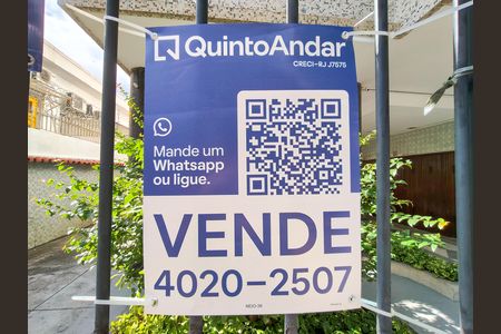 Apartamento à venda com 80m², 2 quartos e 1 vaga Apartamento à venda com 80m², 2 quartos e 1 vagaPlaca