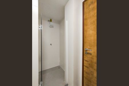 Apartamento à venda com 80m², 2 quartos e 1 vaga Apartamento à venda com 80m², 2 quartos e 1 vagaBanheiro Corredor