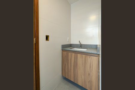 Apartamento à venda com 80m², 2 quartos e 1 vaga Apartamento à venda com 80m², 2 quartos e 1 vagaBanheiro da Suíte
