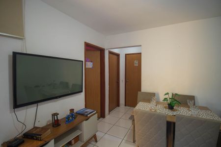 Sala de apartamento para alugar com 2 quartos, 60m² em Monjolos, São Gonçalo