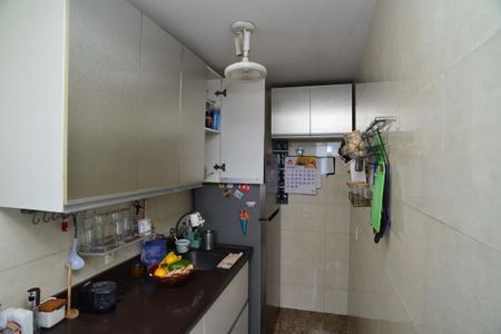 Apartamento à venda com 70m², 2 quartos e 1 vagaCozinha
