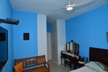 Apartamento à venda com 70m², 2 quartos e 1 vagaSuíte