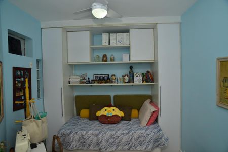 Apartamento à venda com 70m², 2 quartos e 1 vagaEscritório