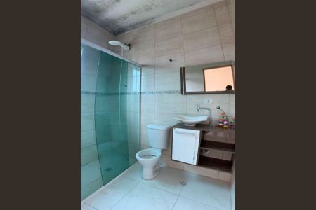 Casa à venda com 184m², 2 quartos e 2 vagas