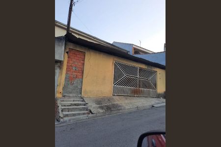 Casa à venda com 184m², 2 quartos e 2 vagas