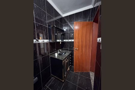 Casa à venda com 114m², 3 quartos e 3 vagasBanheiro Social