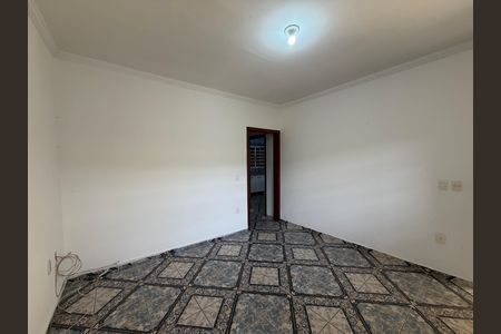 Casa à venda com 114m², 3 quartos e 3 vagasSala