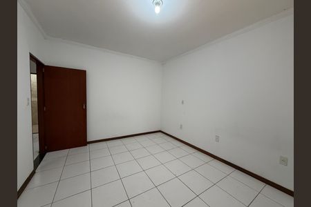 Casa à venda com 114m², 3 quartos e 3 vagasQuarto 2