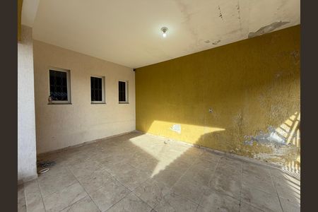 Casa à venda com 114m², 3 quartos e 3 vagasGaragem 