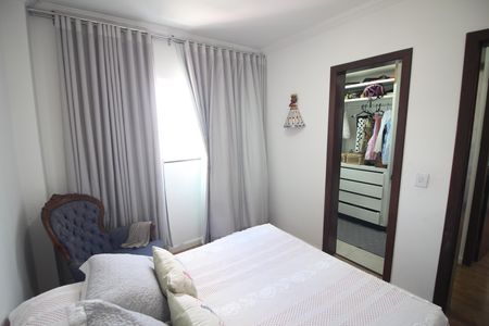 Apartamento para alugar com 65m², 2 quartos e 1 vagaQuarto 1