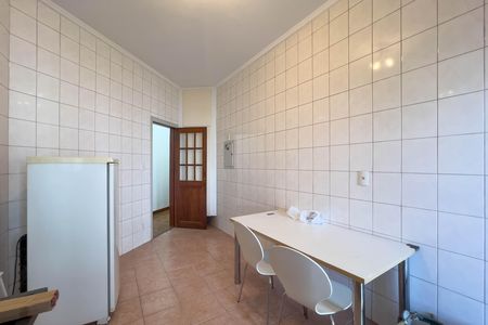 Apartamento à venda com 109m², 2 quartos e sem vaga Apartamento à venda com 109m², 2 quartos e sem vagaCozinha